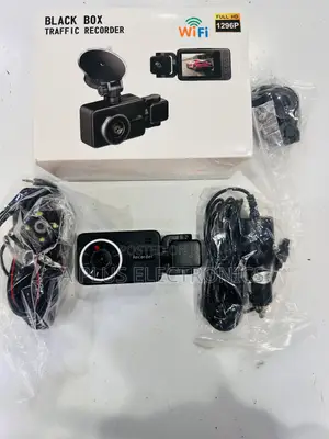 Blackbox Dash Camera 3 Lens S23 Vehicle Surveillance Camera