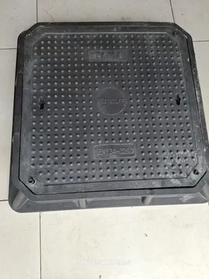 Heavy-Duty Composite Manhole Cover, D400 (40 Tons)