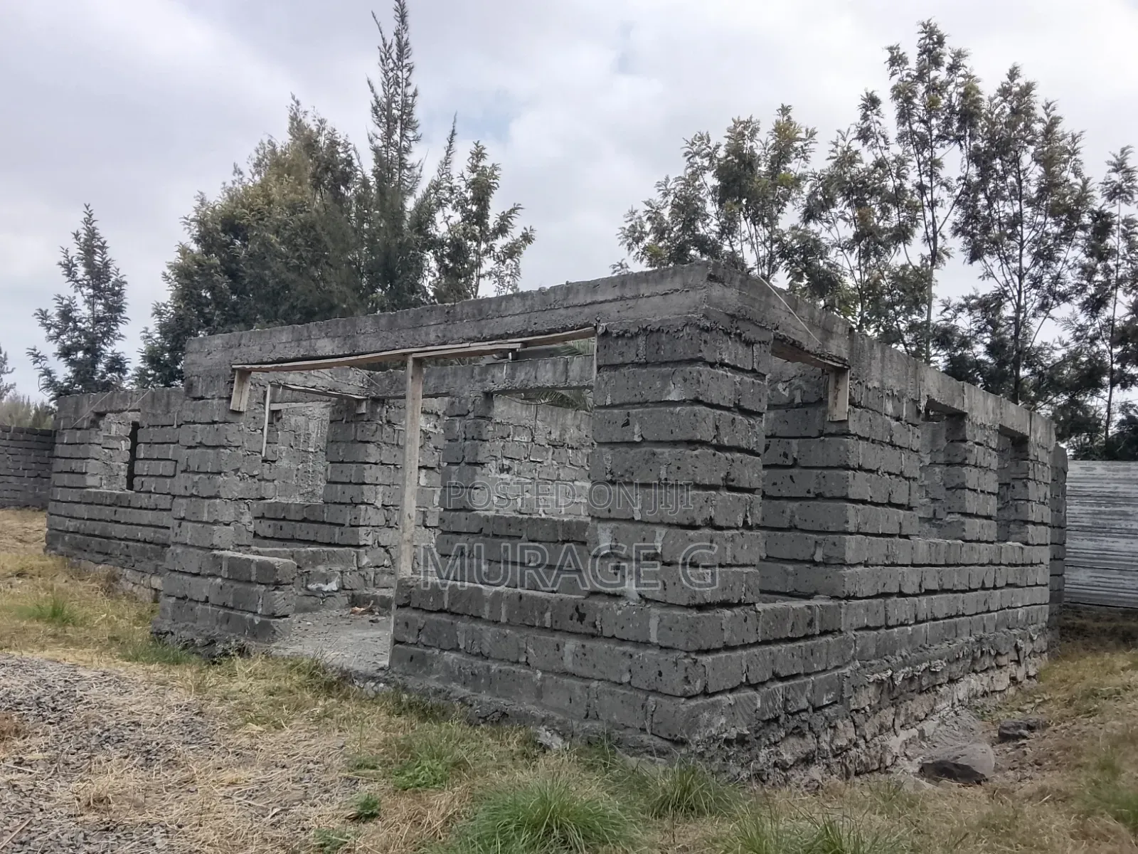 4bdrm Bungalow in Manyatta, Ruai for sale