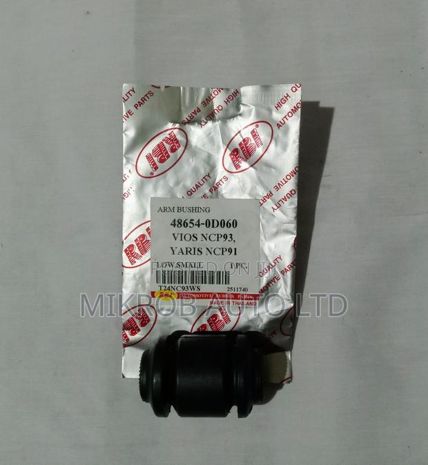 Arm Bush 48654-0d060 - thumbnail 3