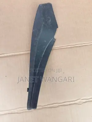 Windscreen Finisher/ Mirror Rubber Mazda Cx5