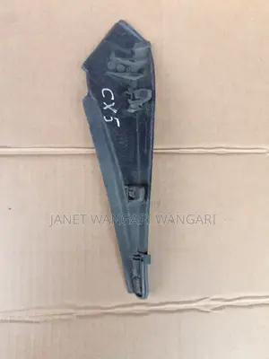 Windscreen Finisher/ Mirror Rubber Mazda Cx5