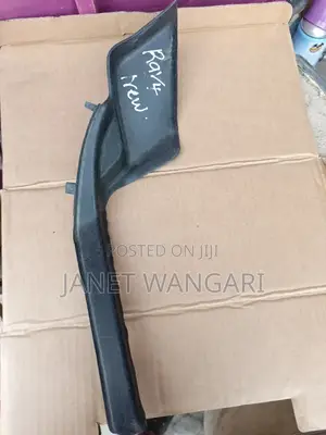 Windscreen Finisher/ Mirror Rubber Rav4 2018