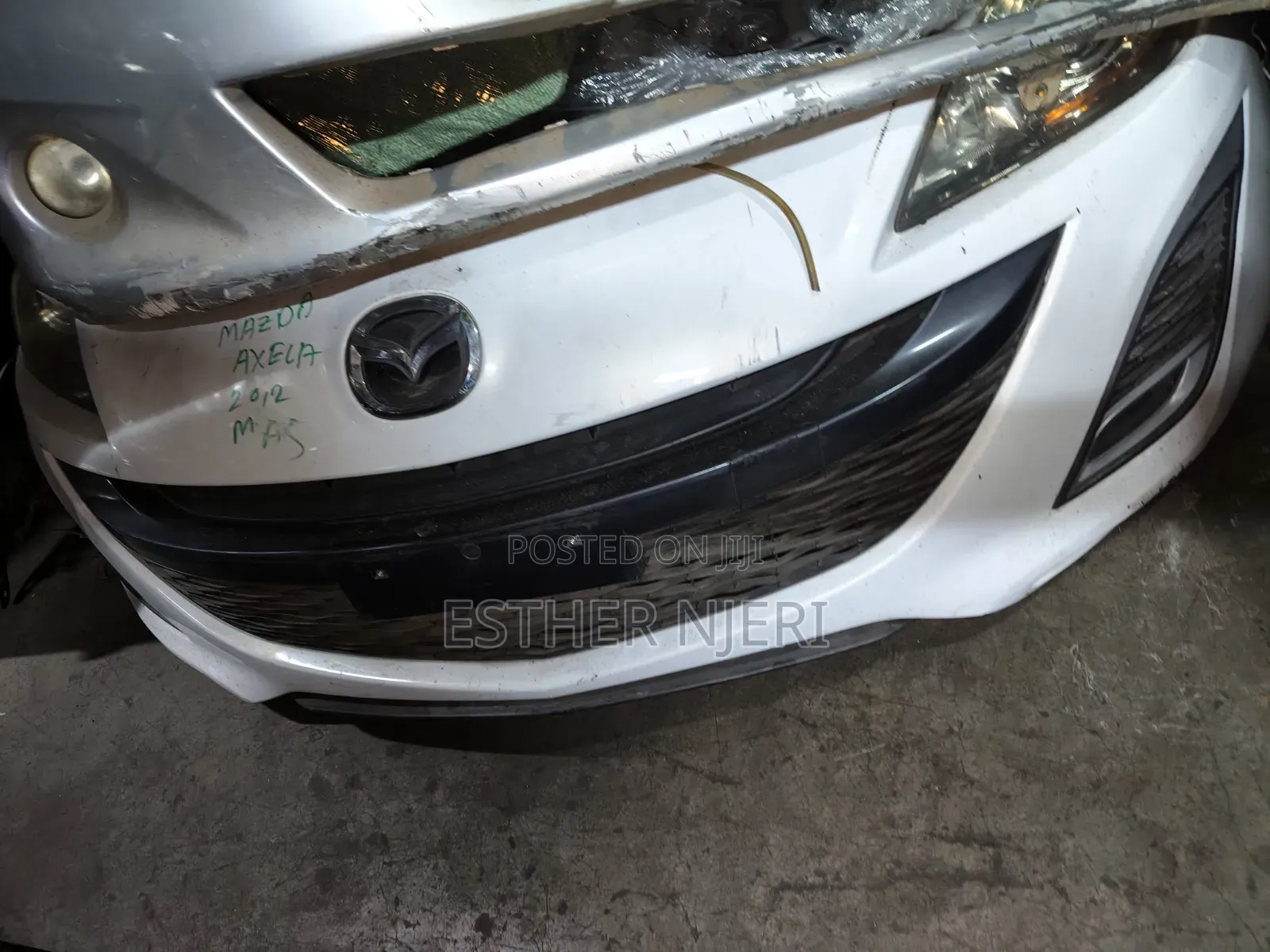 Mazda Axela 2012 Nosecut
