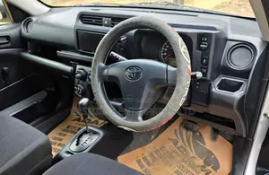 Toyota Probox 2016 Silver
