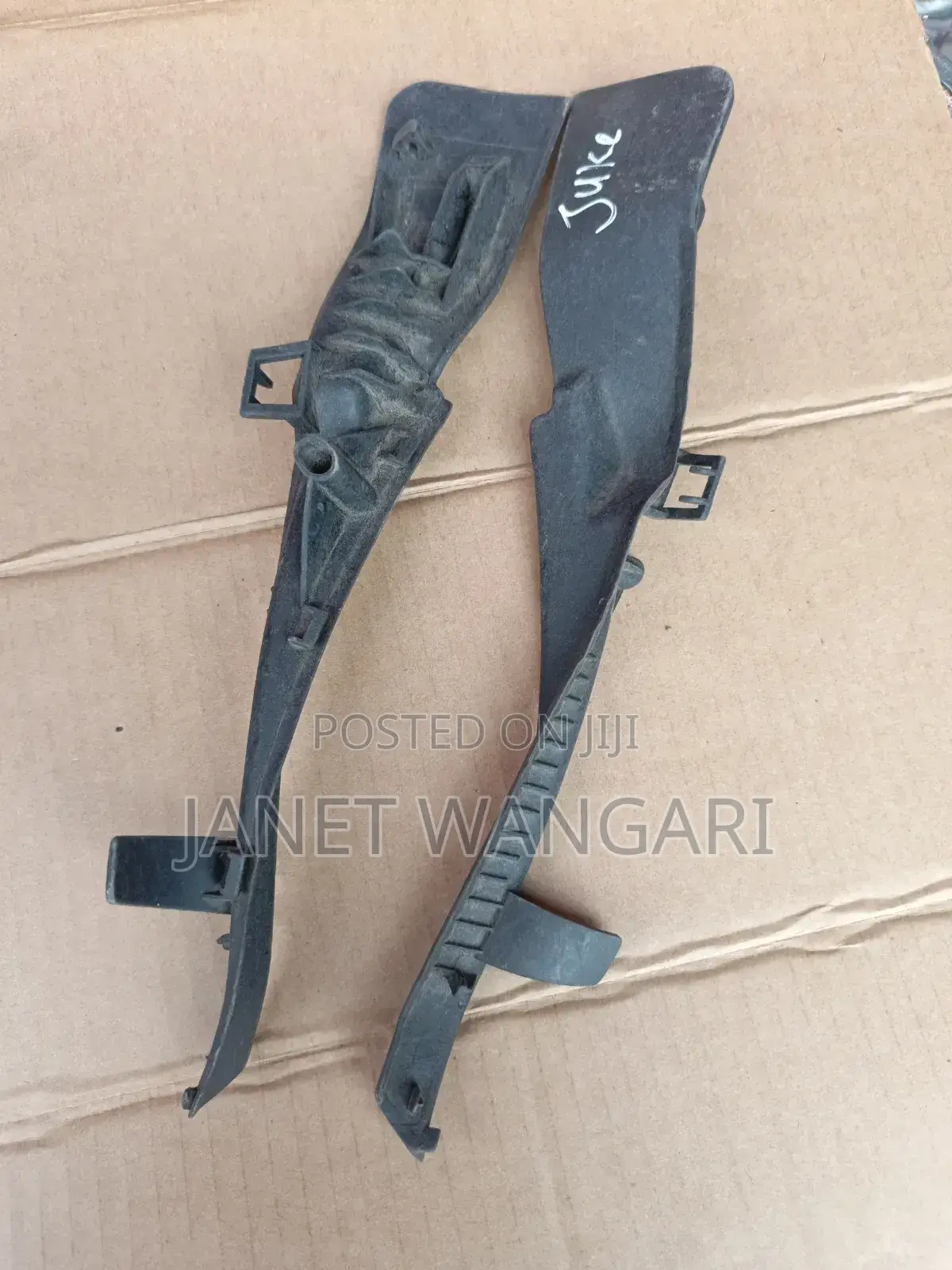 Windscreen Finisher/ Mirror Rubber Nissan Juke