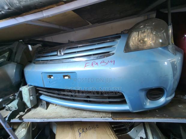 Toyota Raum Nosecut 2005
