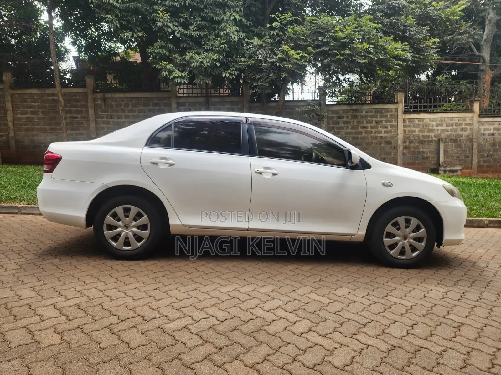 Toyota Axio 1.5 X 2WD 2011 White