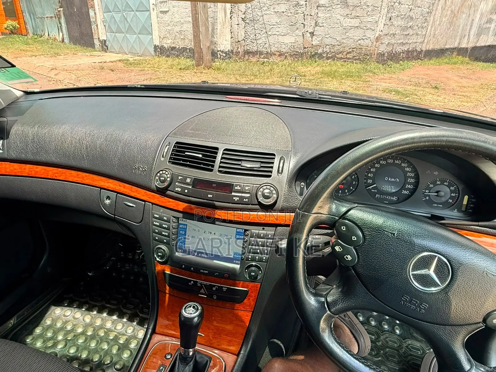 Mercedes-Benz E250 2008 Black