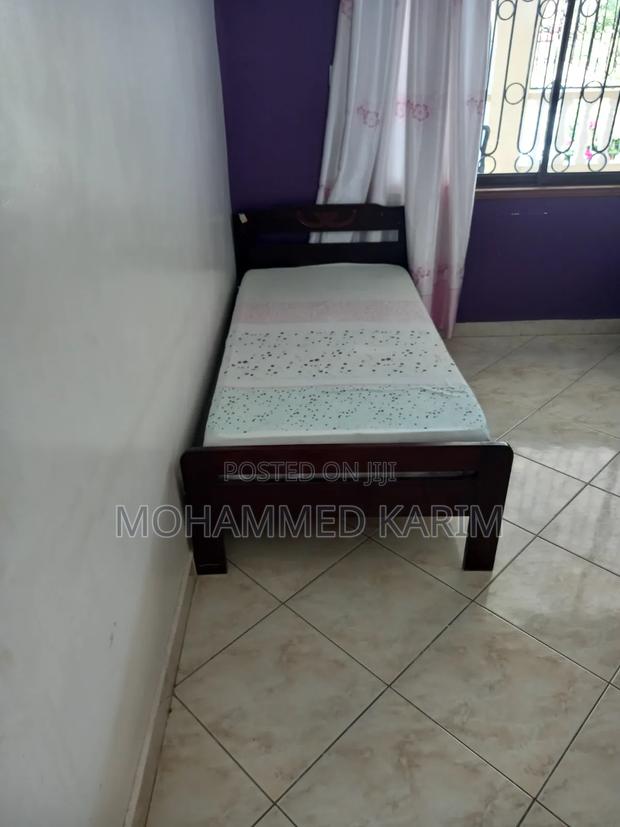 Single Beds With Matress and Pillow - main view