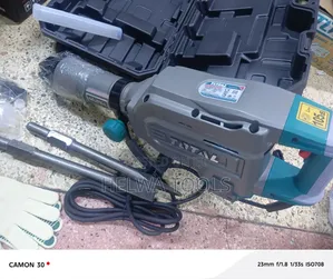 Total Demolition Breaker 1700 Watts