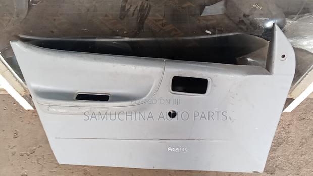 Inner Door Cover Toyota Regius Front Left