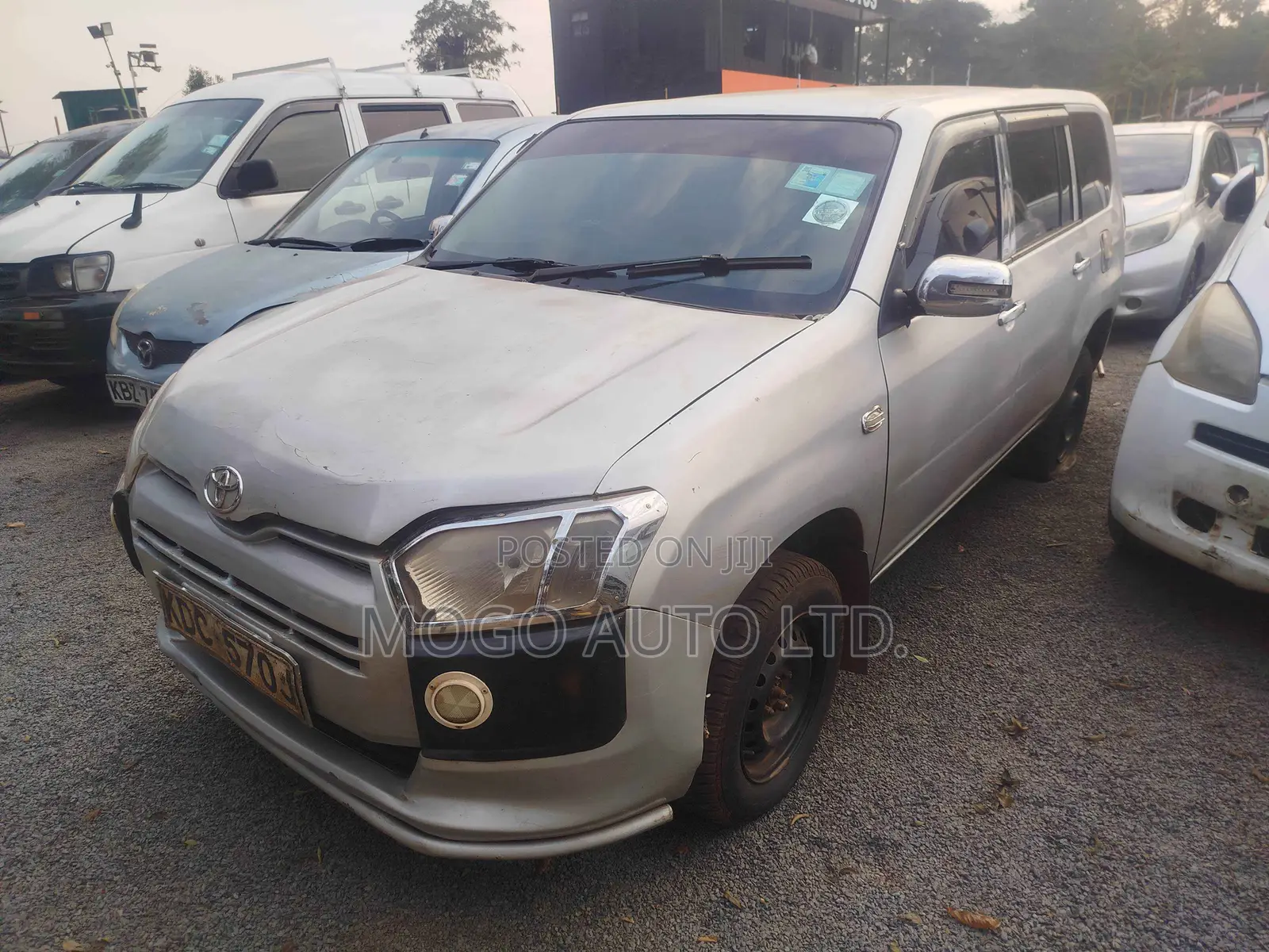 Toyota Probox 2016 Silver