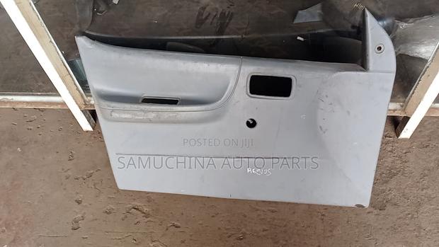 Inner Door Cover Toyota Regius Front Left - thumbnail 2