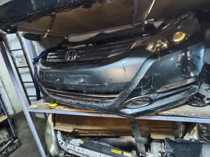 Honda Insight Nosecut 2010