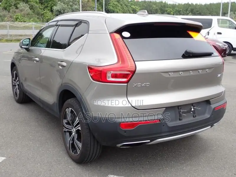 Volvo XC40 2020 Beige