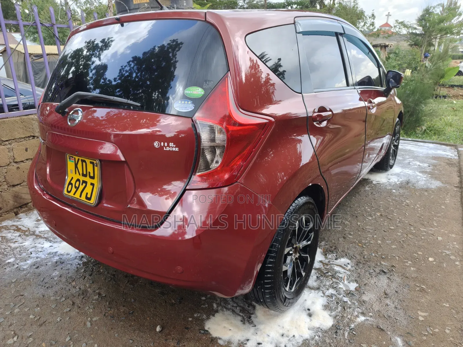 Nissan Note 2015 Maroon