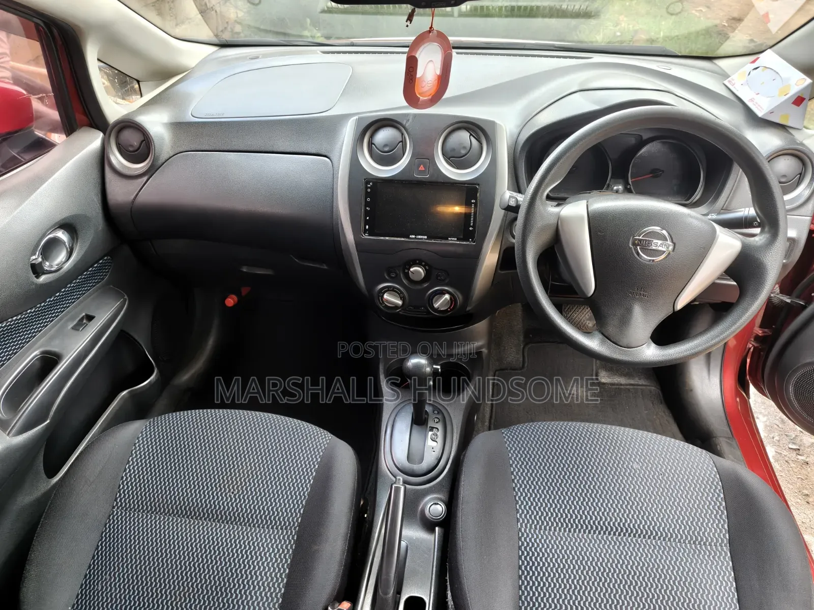 Nissan Note 2015 Maroon