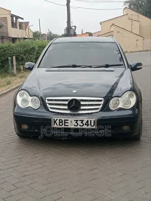 Mercedes-Benz C200 2001 Green
