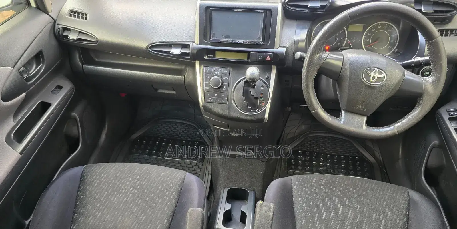 Toyota Wish 2012 White