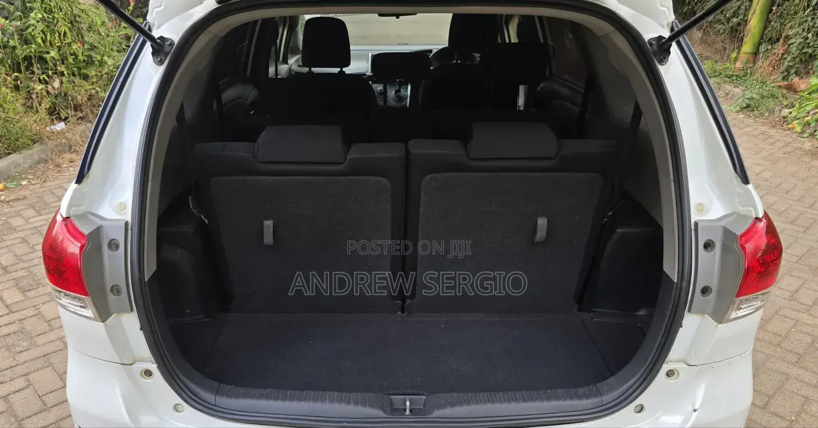 Toyota Wish 2012 White