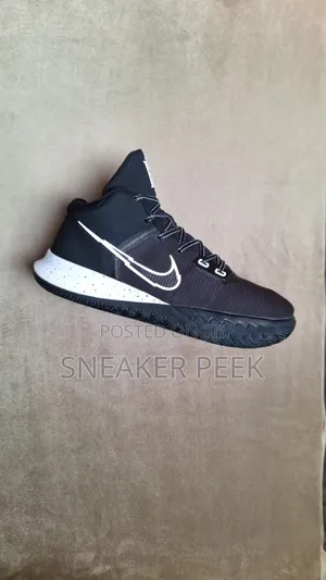 Basketball Shoes " Flytrap 4 "