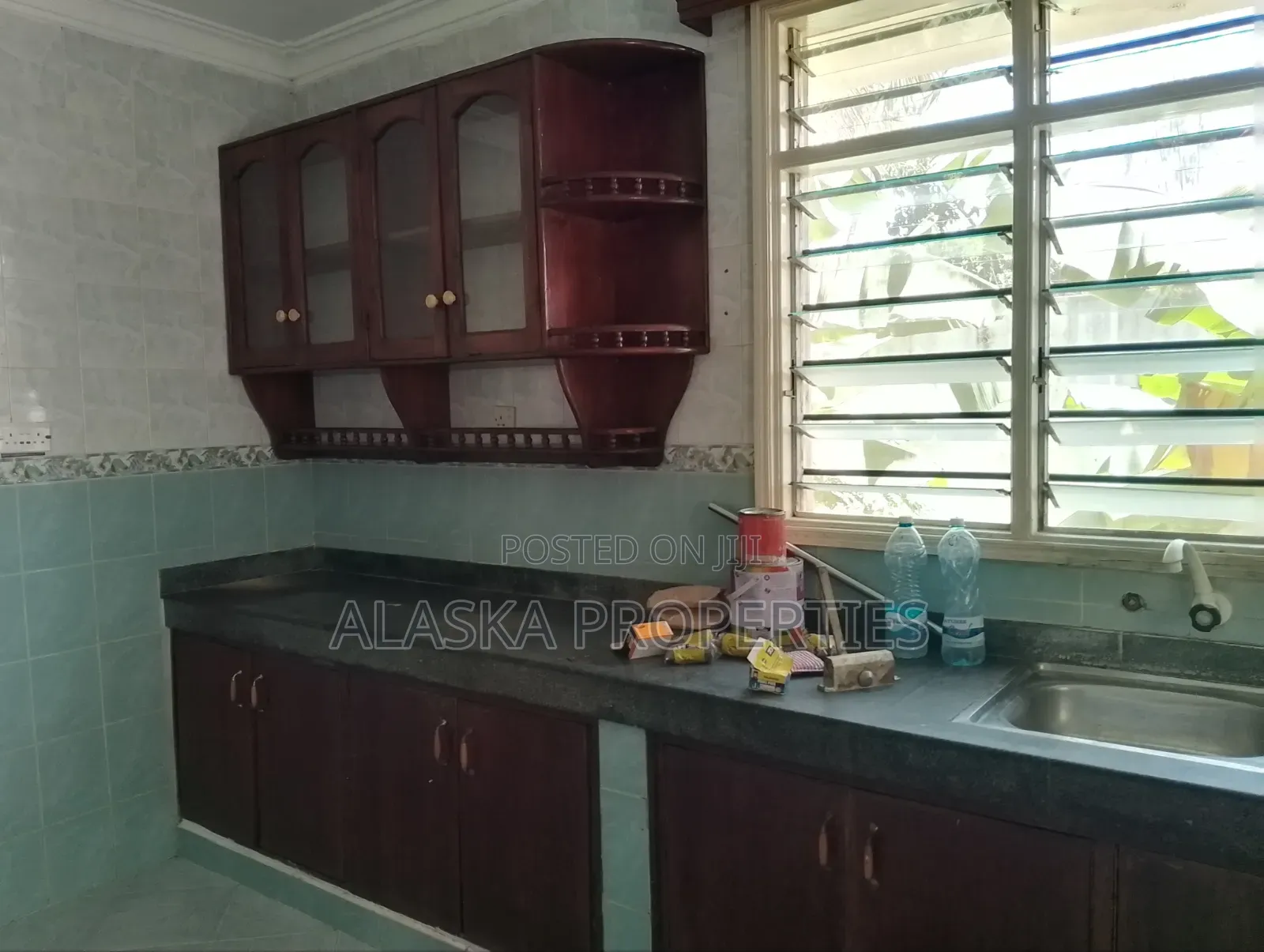 4bdrm Mansion in Beach Road Estate, Nyali Mkomani for rent