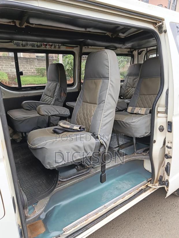 Toyota HiAce 2009 White - thumbnail 7