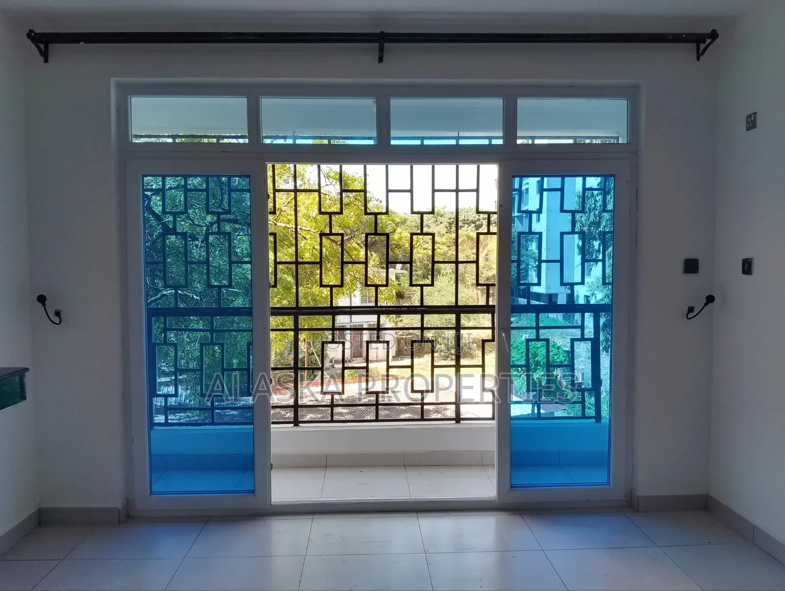 3bdrm Apartment in Nyali Estate for rent