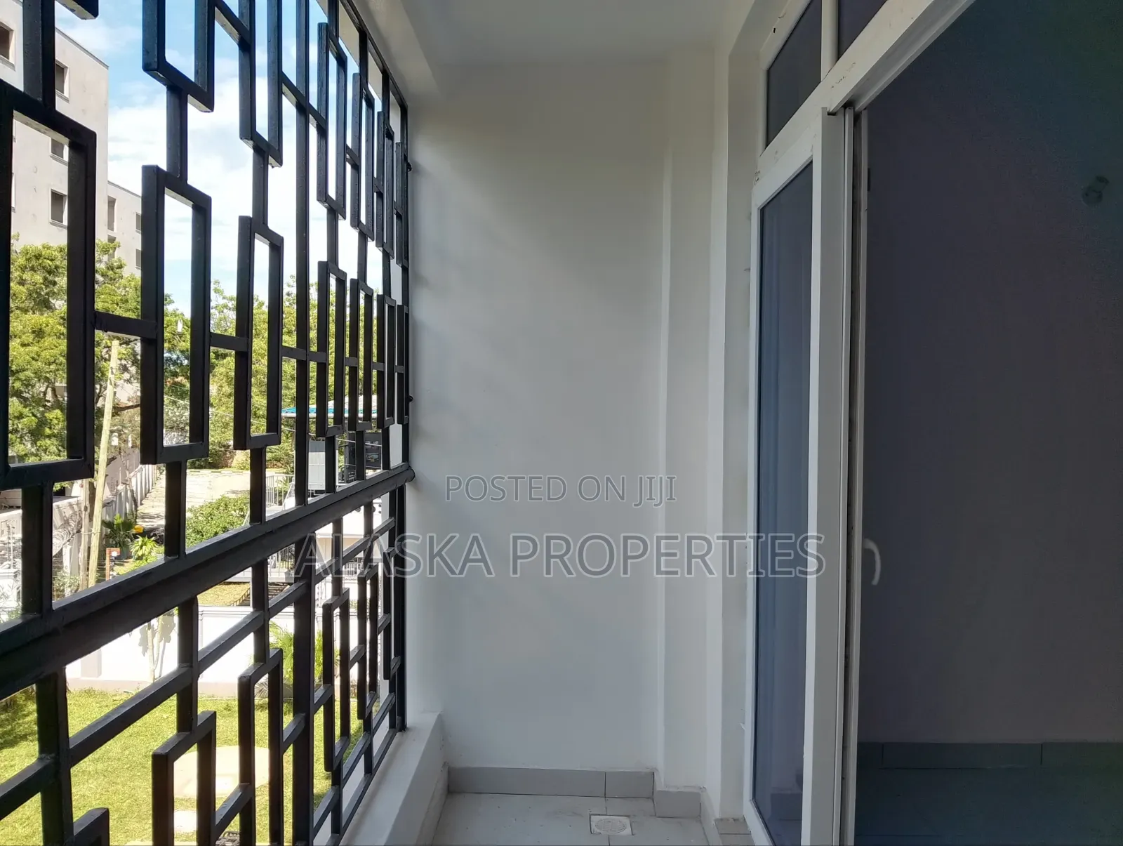 3bdrm Apartment in Nyali Estate for rent