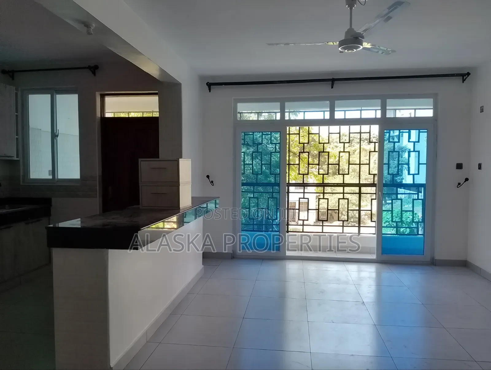 3bdrm Apartment in Nyali Estate for rent