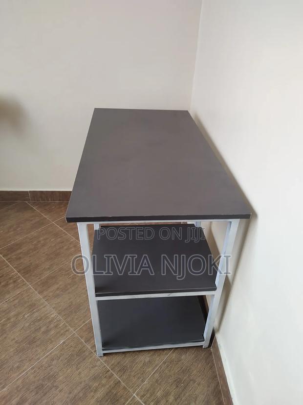 Study Table/Desk - thumbnail 8