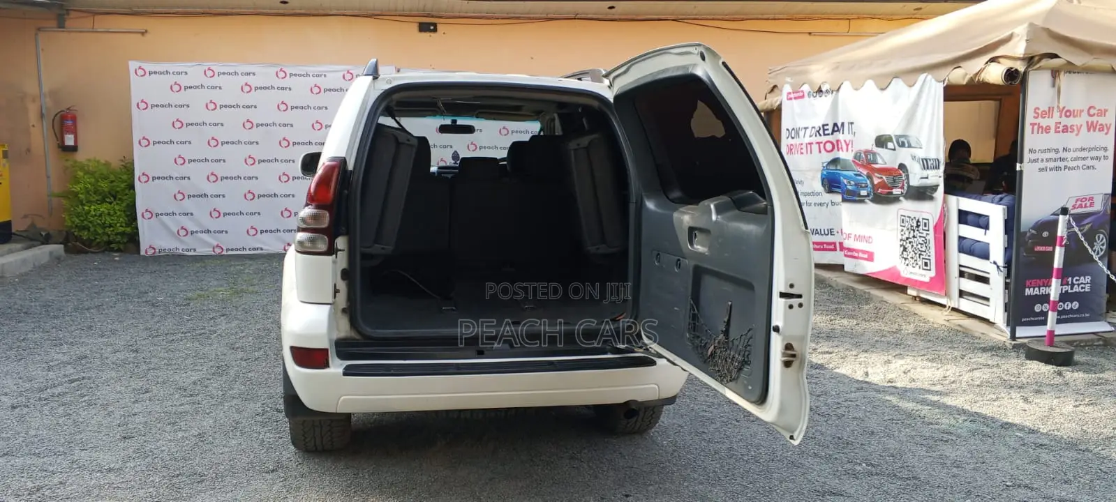 Toyota Land Cruiser 2008 White