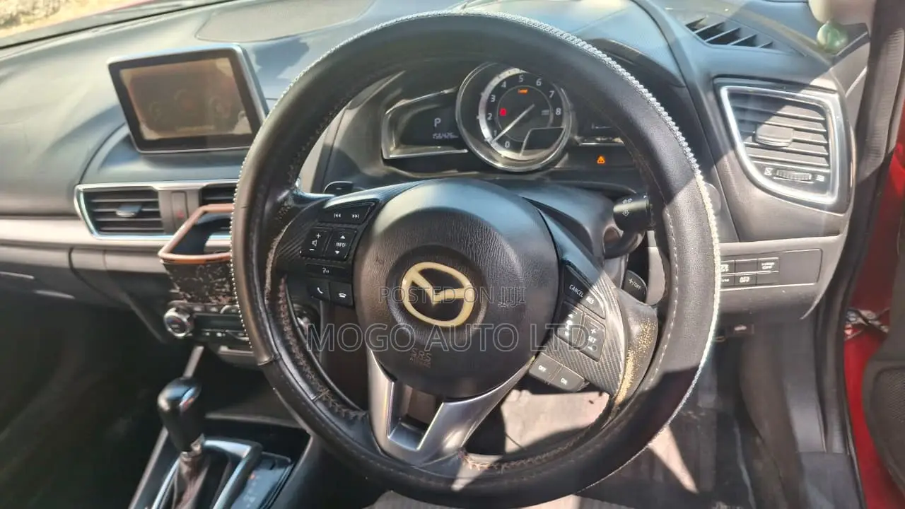 Mazda Axela SV Premium 2014 Red