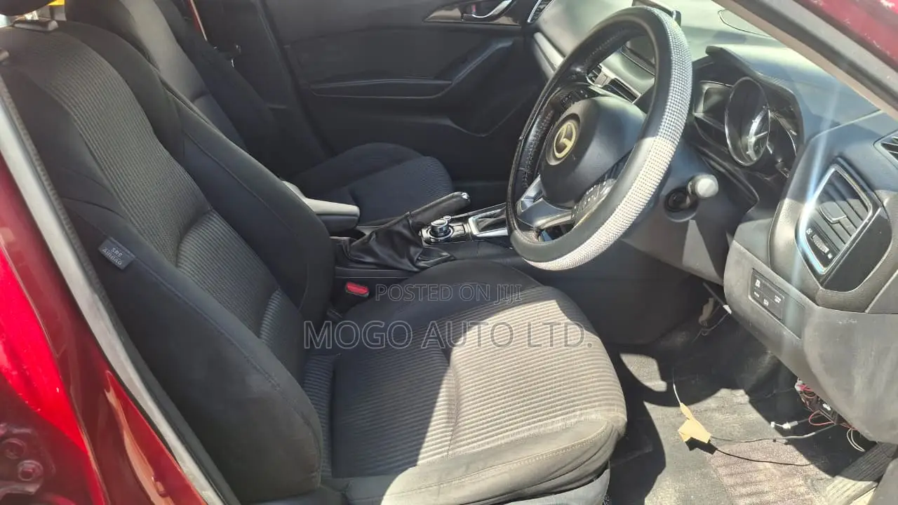 Mazda Axela SV Premium 2014 Red