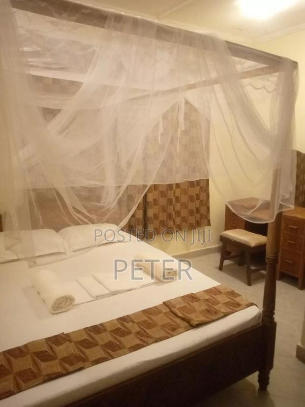 Two Bedroom Bungalow - thumbnail 9