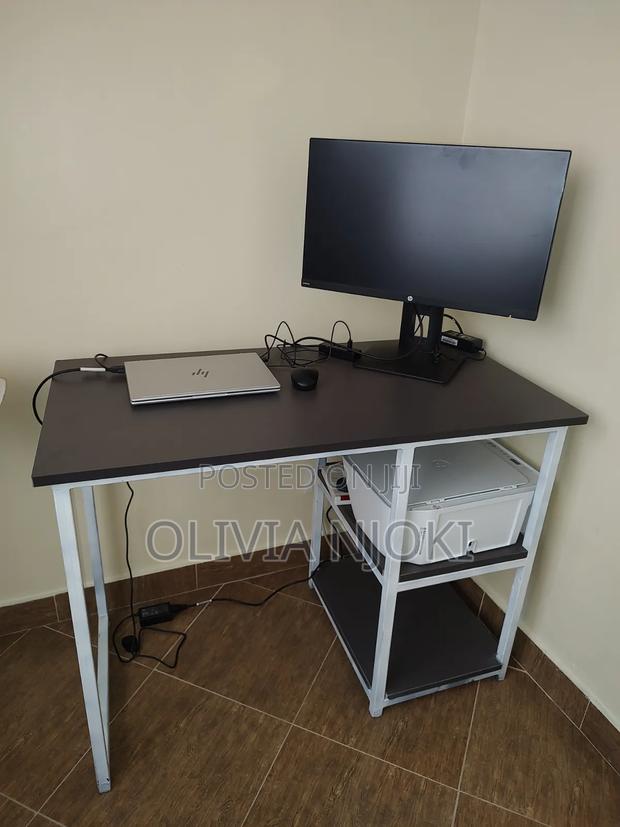 Study Table/Desk - thumbnail 13