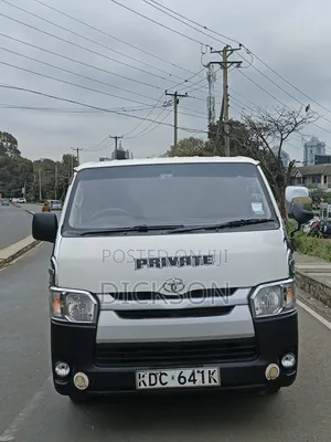 Toyota HiAce 2014 White