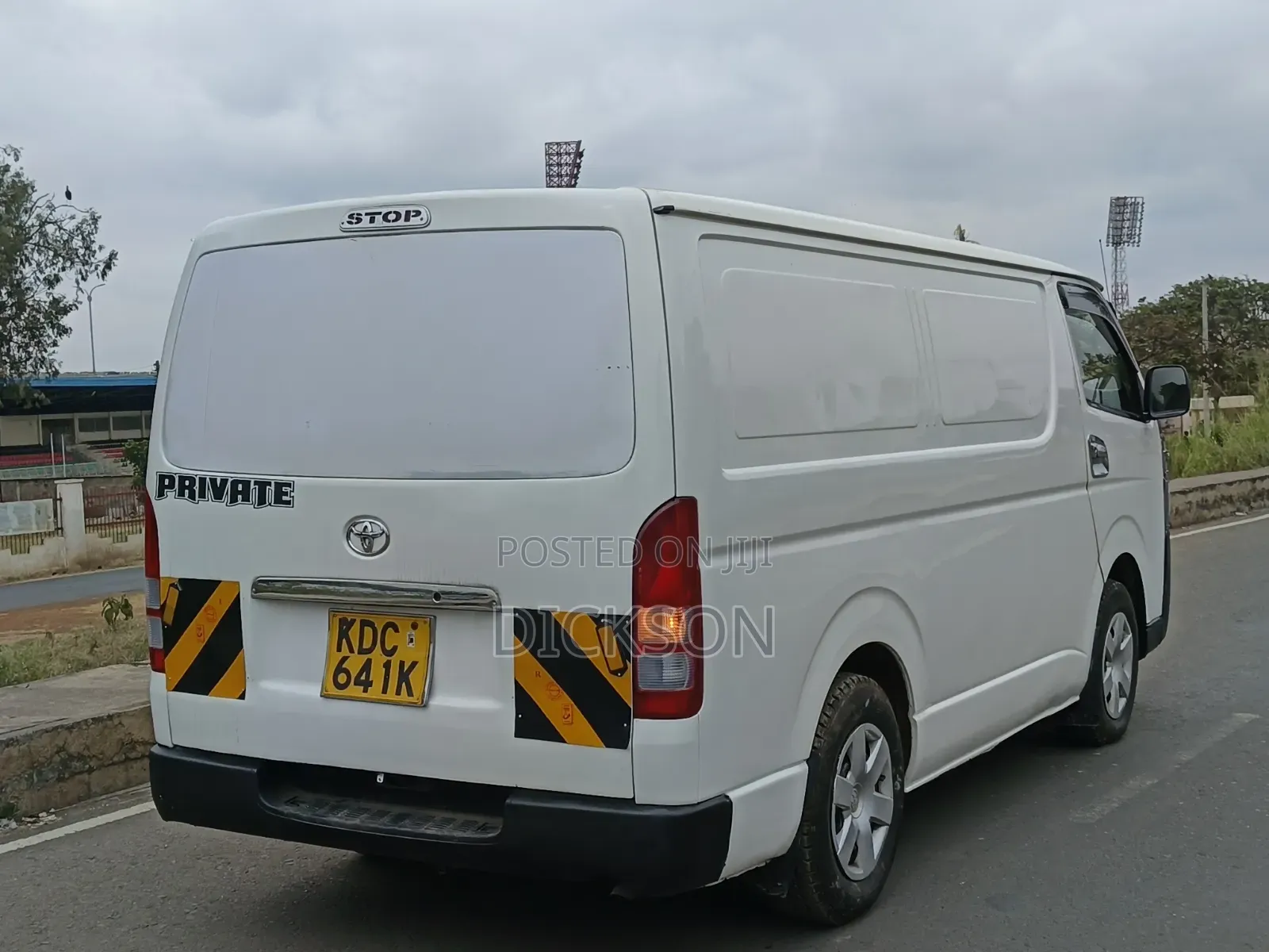 Toyota HiAce 2014 White