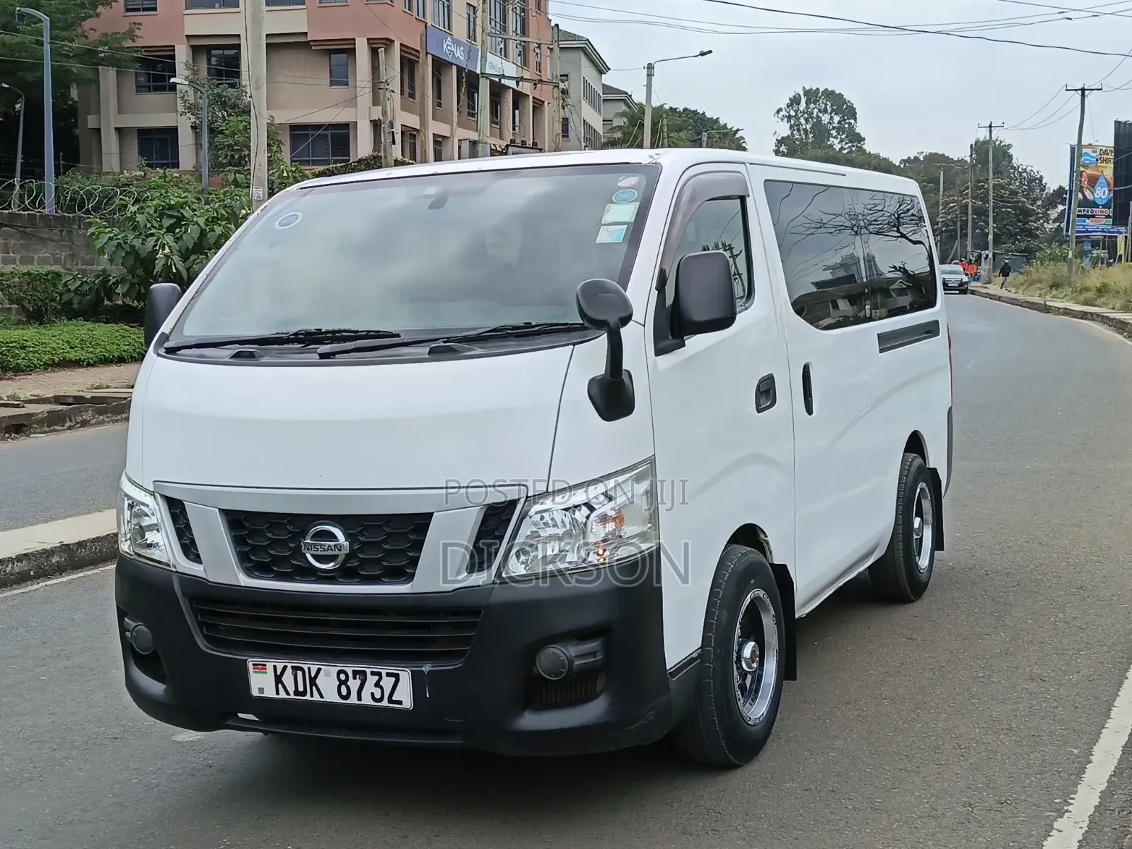 Nissan Caravan (Urvan) 2015 White