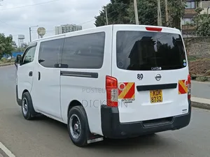 Nissan Caravan (Urvan) 2015 White