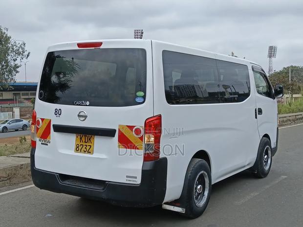 Nissan Caravan (Urvan) 2015 White - thumbnail 6