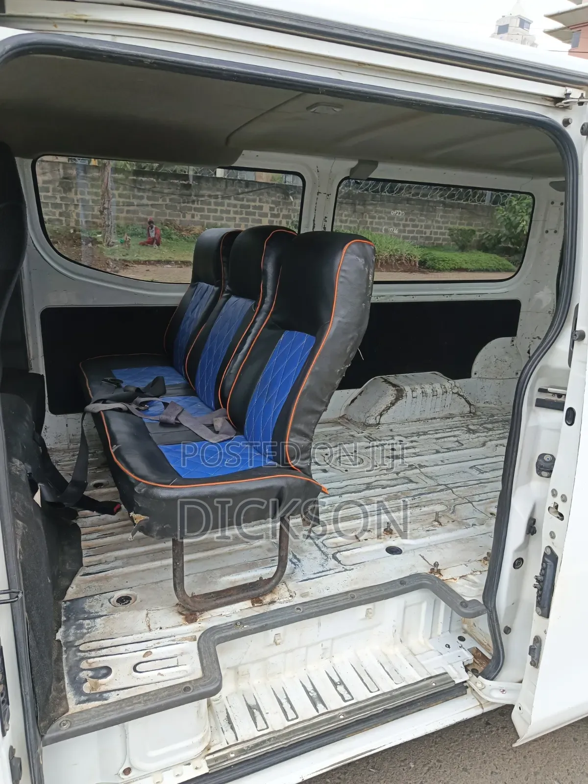 Nissan Caravan (Urvan) 2015 White