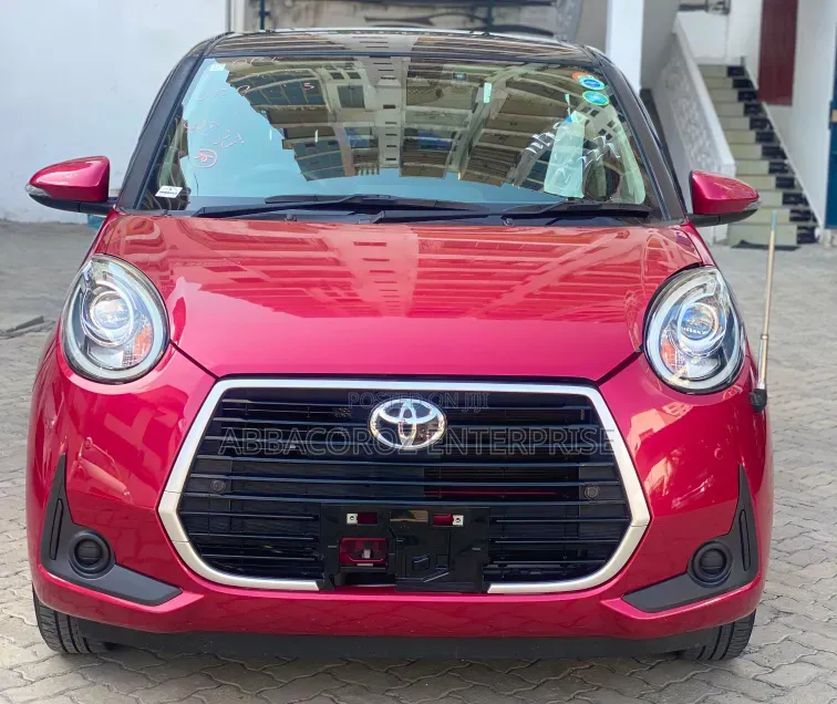 Toyota Passo 2020 Red