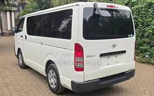 Toyota HiAce 2020 White
