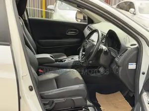 Honda Vezel 1.5 Hybrid 2WD 2019 White