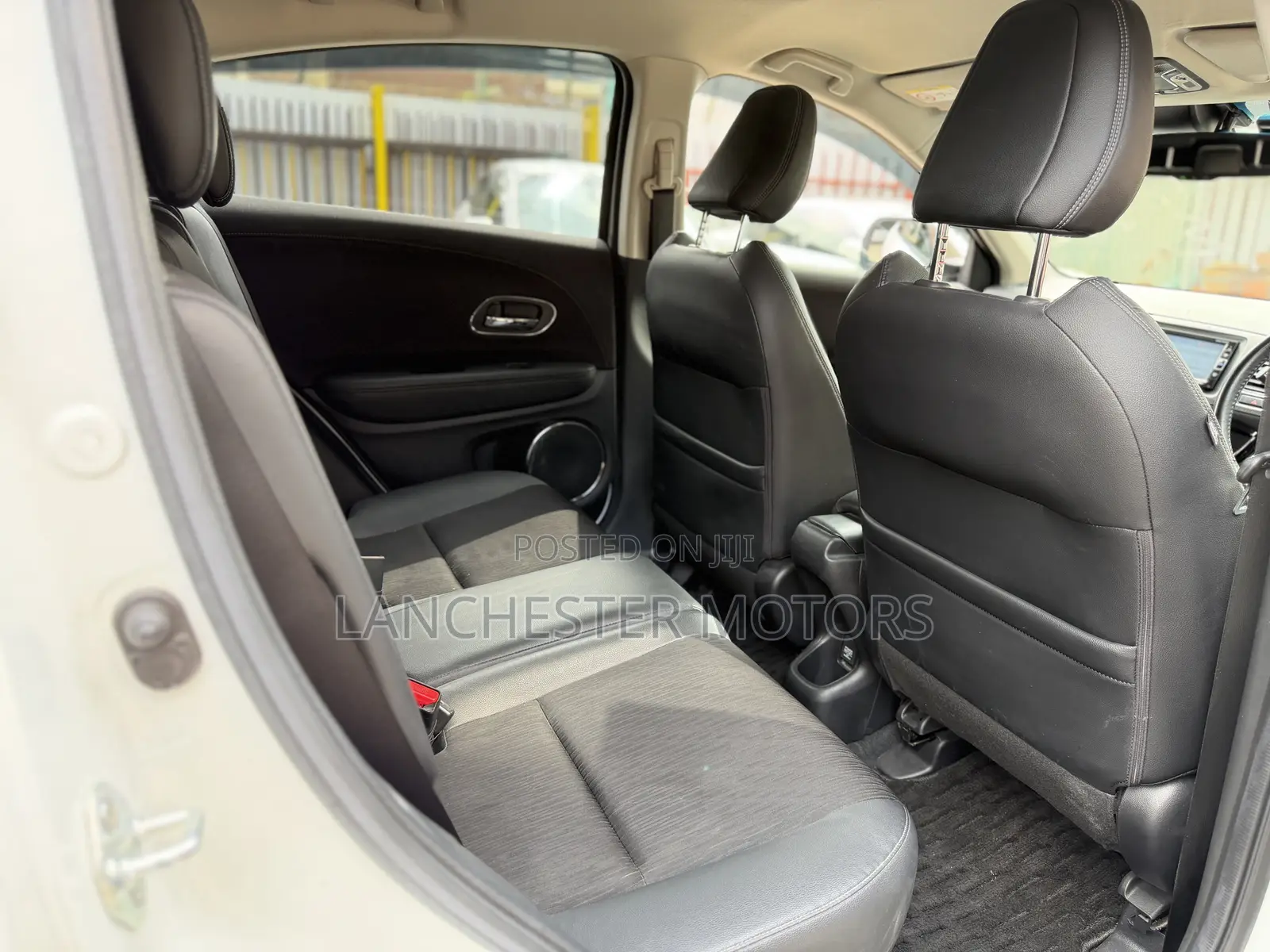 Honda Vezel 1.5 Hybrid 2WD 2019 White