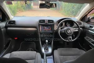 Volkswagen Golf 2012 Black