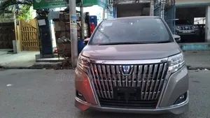 Toyota Esquire 2019 Gray