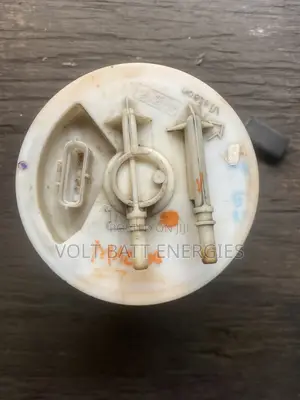 Fuelpump Mazda Axela